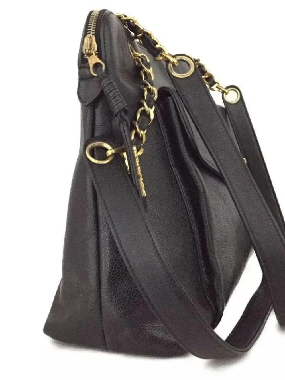 CHANEL vintage shoulder
